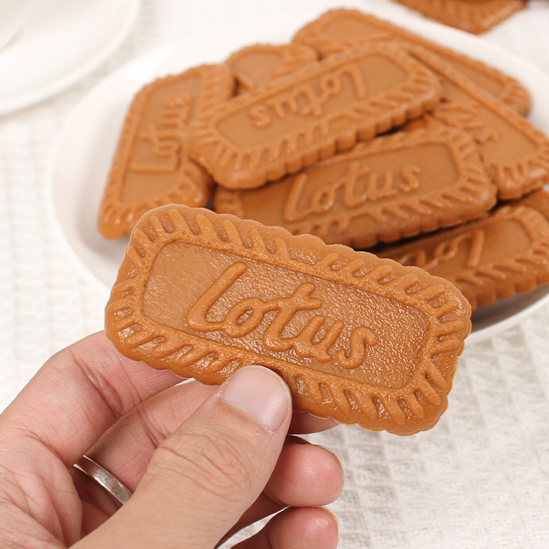 Simulation Cookies Fake Cake A - đánh giá và giá Wedding Cake Supply